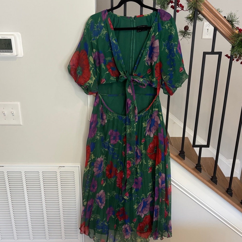 ASOS Elegant Green Floral cut out Maxi Dress size 10